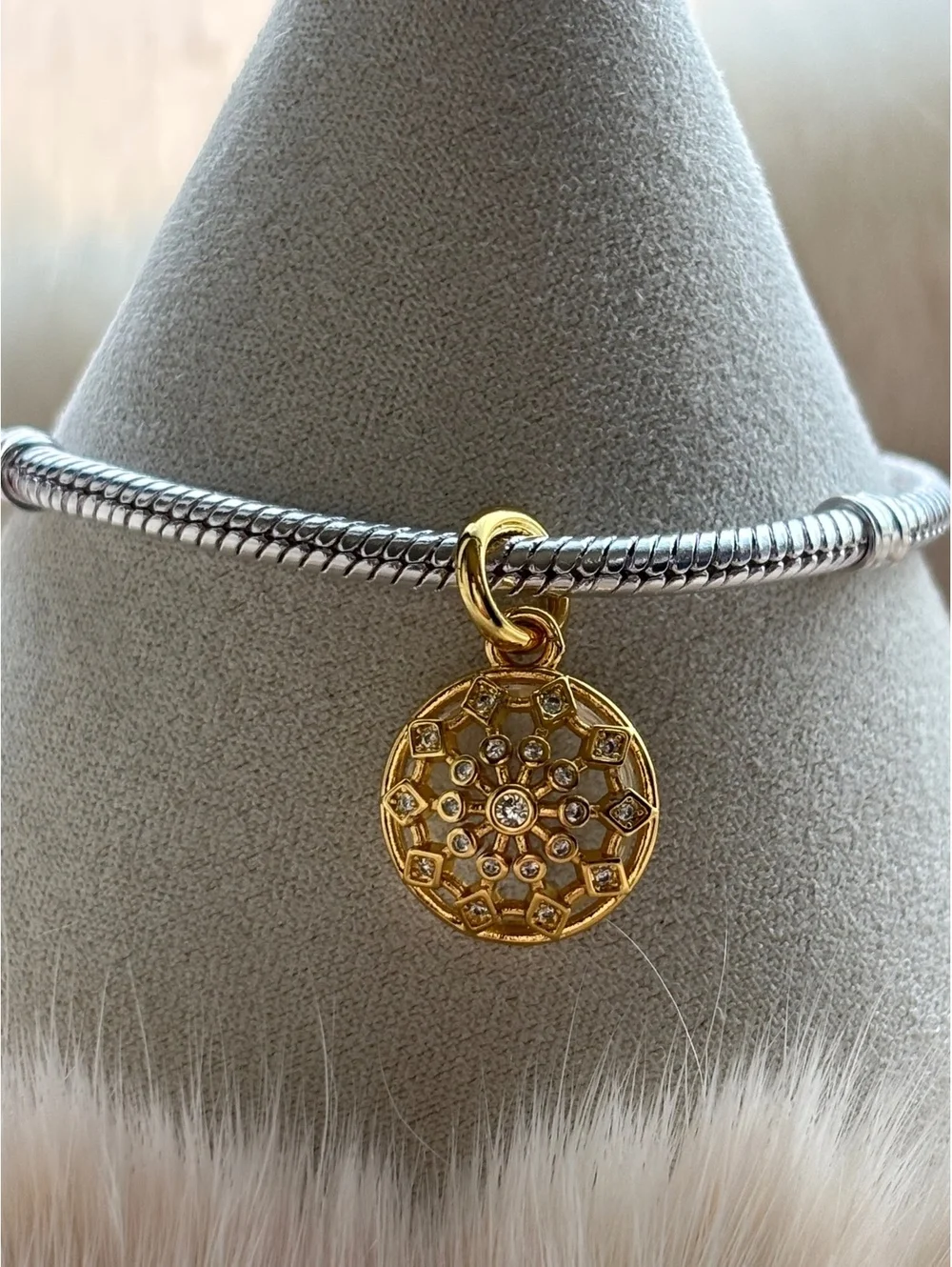 Pandora Radiate Your Moments Gold Plated Charm with Sparkling Stones